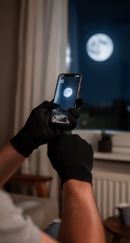 Guantes térmicos con pantalla táctil Unigear: fotograma de nuestro vídeo